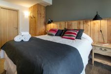 Studio in San Carlos de Bariloche - RUSITO in the city center overlooking the  Nahuel Huapi lake