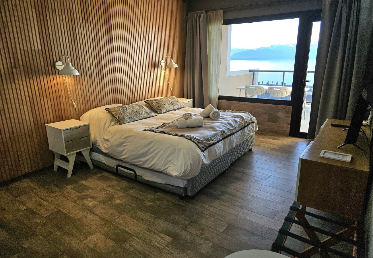Studio in San Carlos de Bariloche - Suizo I apartment with spectacular Nahuel Huapi lake view