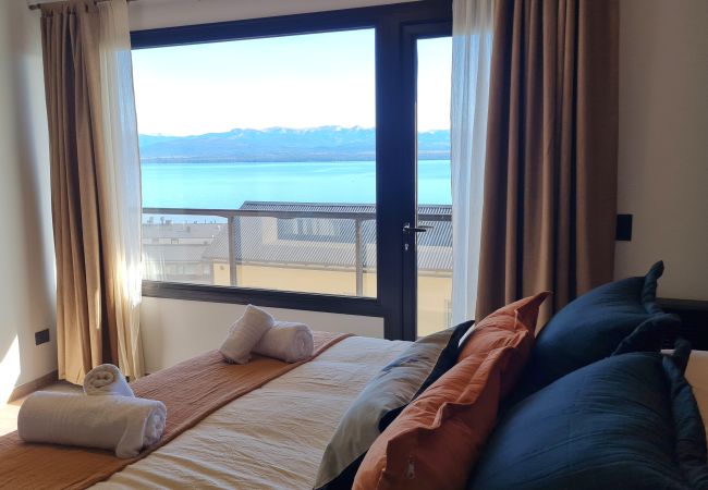 Studio in San Carlos de Bariloche - Swiss IV flat with an impressive Nahuel Huapi lake view
