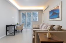 Apartment in Rio de Janeiro - Charming 9 minutes from Botafogo Beach | MRF1307