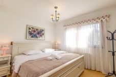 Apartment in Gramado - Apto aconchegante a 400m da Rua Coberta!