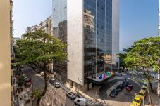 Apartment in Rio de Janeiro - 3 minutes from Leme beach | GS501