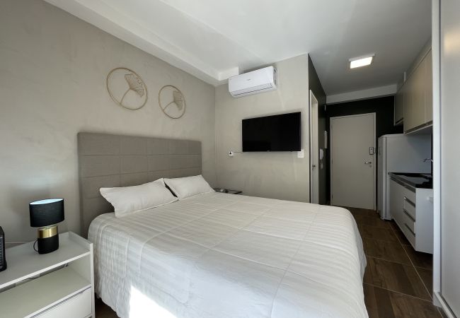 Studio in São Paulo - Swimming pool, gym 100 meters from Mackenzie