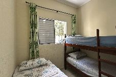 Apartment in Ubatuba - Apartamento aconchegante c Wi-Fi na Praia do Sapê 