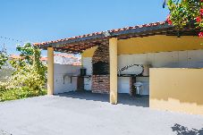 House in Camaçari - Casa encantadora c Wi-fi, piscina e churrasqueira 