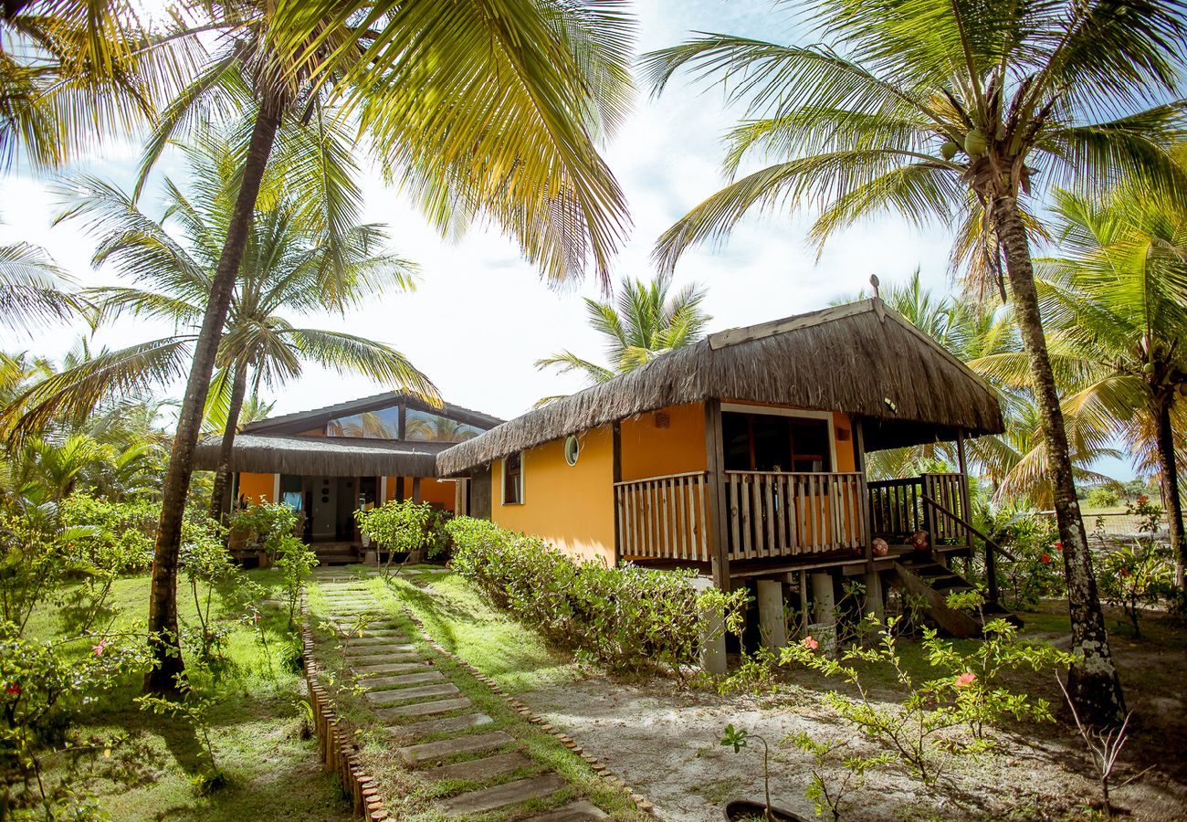 House in Ilhéus - Refúgio pé na areia na Praia do Acuípe com Wi-Fi