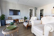 Apartment in Guarujá - Cobertura Duplex com piscina a 200m da Praia