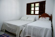 House in Caraguatatuba - Casa perto das principais praias c WiFi e churrasq