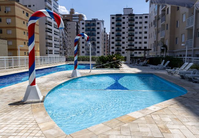 Apartment in Praia Grande - Apto confortável a 150m do mar completo com lazer