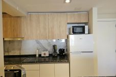 Apartment in San Carlos de Bariloche - Cuatro Soles Bariloche   in the main town + parking