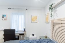 Rent by room in Madrid - Tokyo: room with comfort, convenience and shared areas Chamartín - Mauricio Legendre