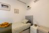 Rent by room in Madrid - Oruro: Room with Bolivian essence and comfort in Madrid