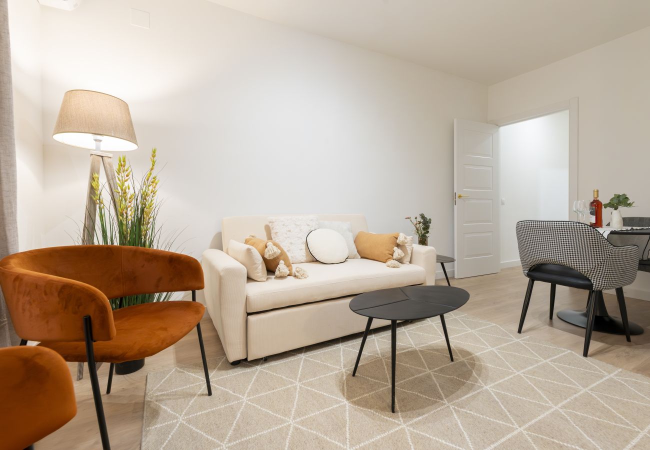 Apartment in Madrid - 1 bedroom flat near Plaza España-Madrid
