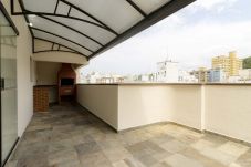 Apartment in Guarujá - Apto Top Pitangueiras a 3 minutos da Praia