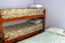 Apartment in Praia Grande - Apto c garagem, ótima localização à 80m da Praia