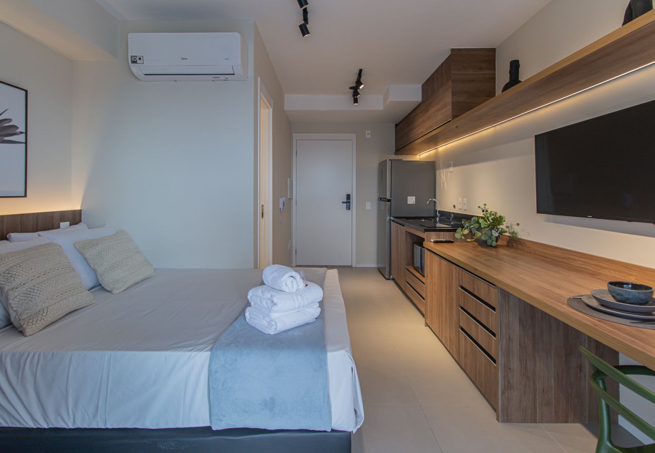Studio in São Paulo - Modern Retreat Near Allianz Parque | SP-P1909A