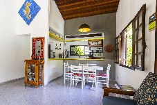 House in São Sebastião - Casa com piscina a 500m da Praia de Boiçucanga