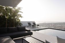 Villa in Adeje - Villa Under the Atlantic Sun