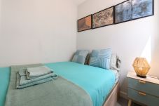 Apartment in Madrid - 2 bedroom flat with balcony in Madrid