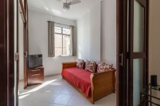 Apartment in Rio de Janeiro - 5 minutes from Copacabana beach | NSC906