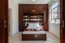 Apartment in Rio de Janeiro - 5 minutes from Copacabana beach | NSC906