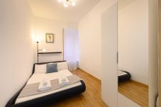 Apartment in Madrid - 2-bedroom flat in the heart of Madrid: location and comfort