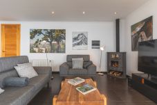 Villa in Ponta do Pargo - Cape View Villa by Atlantic Holiday