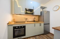 Apartment in Madrid - Monthly Rental in Madrid - Shared flat with 3 bedrooms