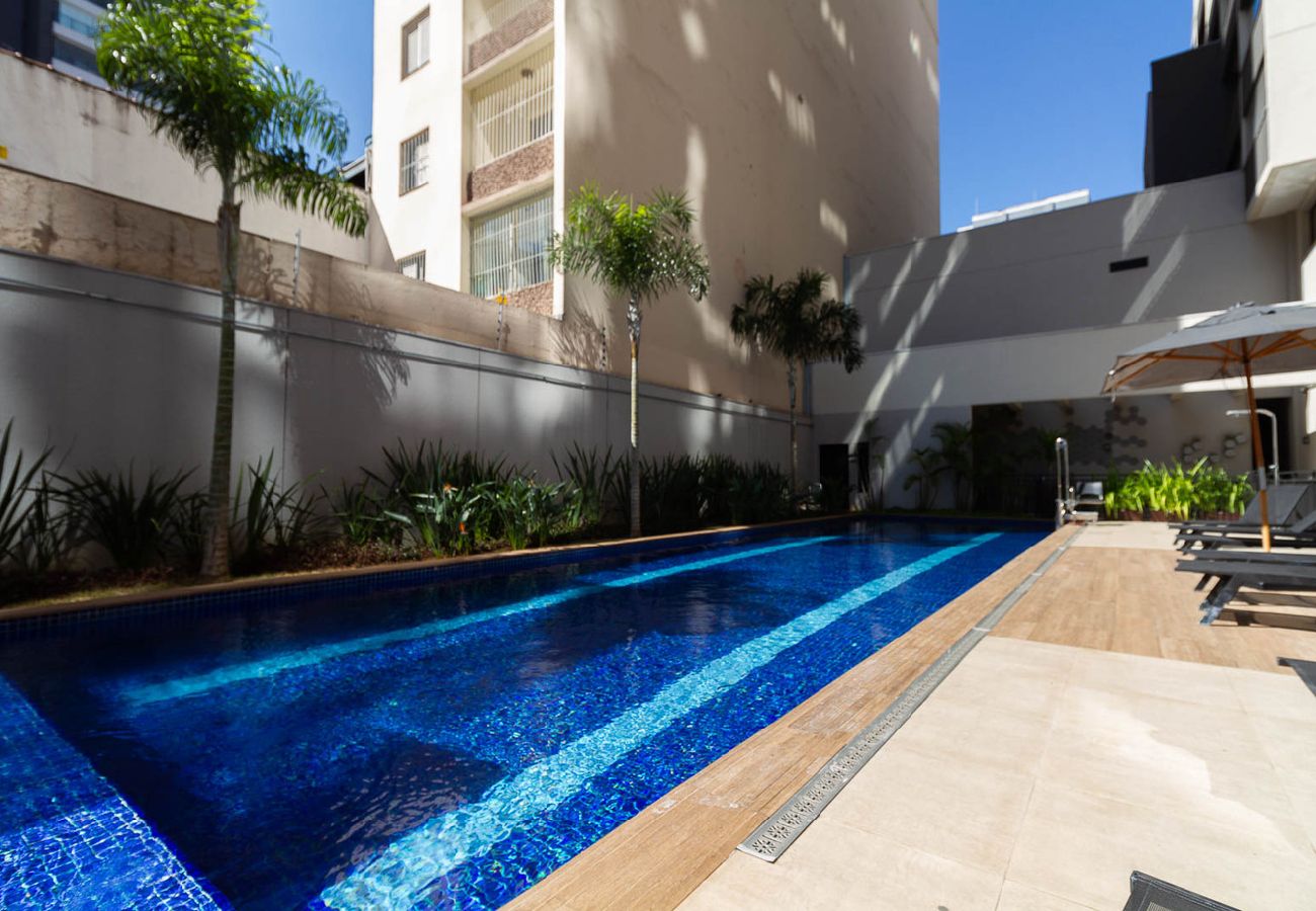 Apartment in São Paulo - Apto em Pinheiros c/ Piscina, Academia e Smartlock