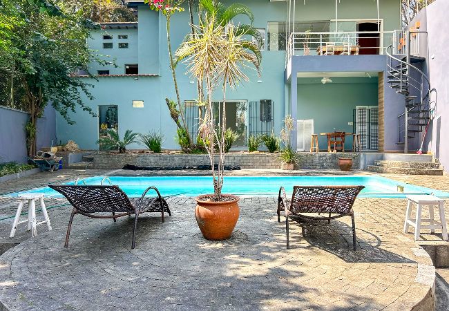 House in São Paulo - Casa Alto Padrão com Piscina no Alto da Lapa