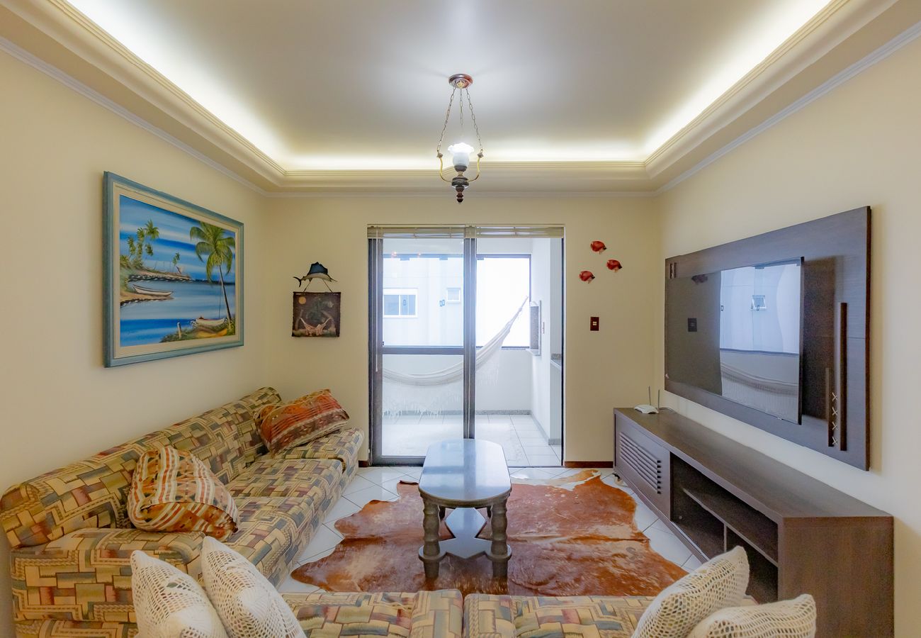 Apartment in Balneário Camboriú - Apto c Churrasqueira e Garagem 300m da praia