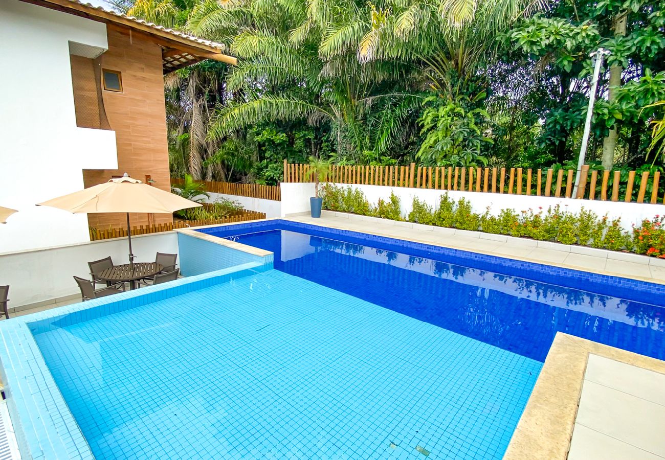 Apartment in Mata de São João - Apto c churrasqueira, piscina e ducha privativa