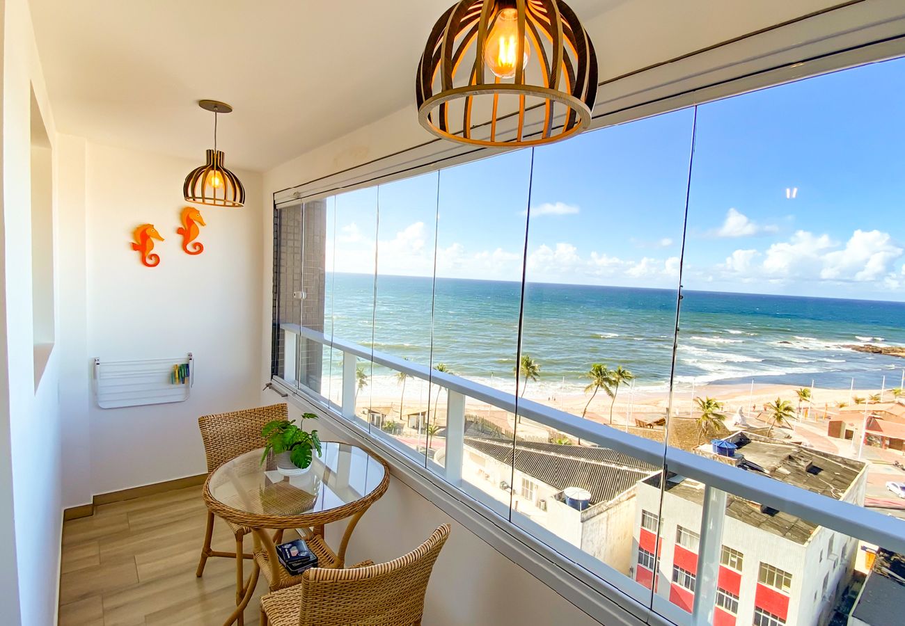 Apartment in Salvador - Flat Beira-Mar com Varanda, Piscina e Academia