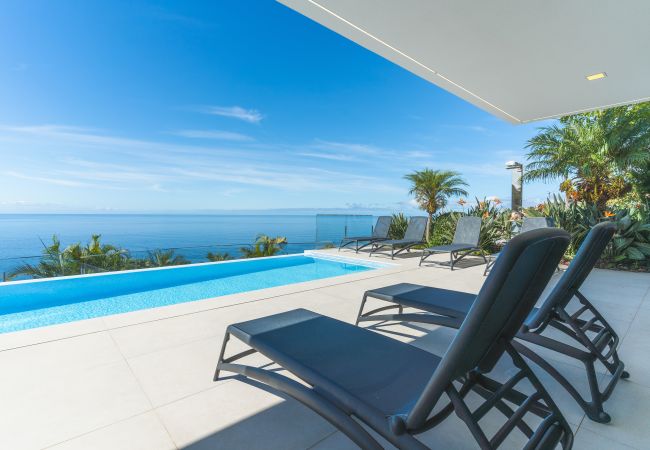 Villa in Ribeira Brava - Villa Zenha by Atlantic Holiday