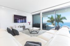 Villa in Ribeira Brava - Villa Zenha by Atlantic Holiday