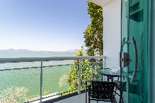 Apartment in Mangaratiba - Estúdio 7 - Ar Cond. e Vista Mar em Mangaratiba