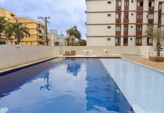 Apartment in Guarujá - Apto c Piscina e Brinquedoteca a 400m da praia