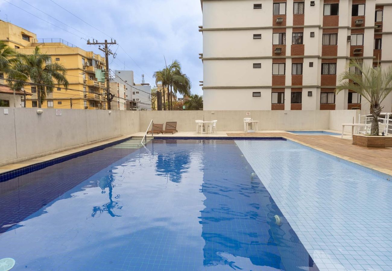 Apartment in Guarujá - Apto c Piscina e Brinquedoteca a 400m da praia