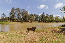 House in Porangaba - Casa Temática com Piscina e Churrasqueira