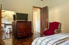 House in Campos do Jordão - Casa com Wi-Fi, Garagem em Jaguaribe