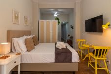 Studio in Rio de Janeiro - 3 minutes from Copacabana Beach | NSC220