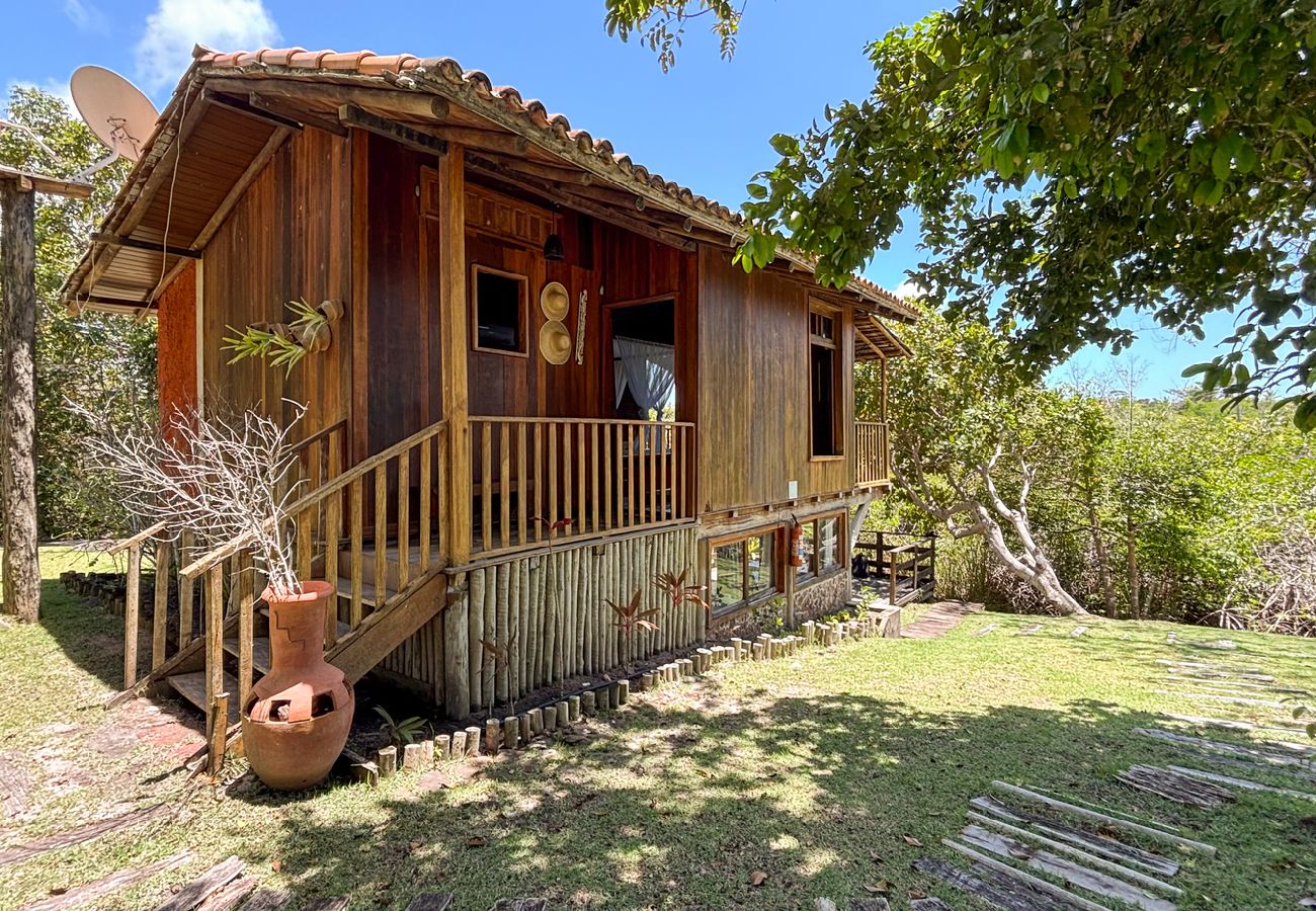 Apartment in Prado - Bangalô à Beira da Lagoa com Acesso Direto à Praia