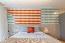 Apartment in Rio de Janeiro - Sea View and Balcony with Bathtub | Q17