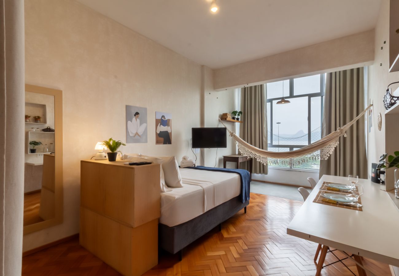 Studio in Rio de Janeiro - Ocean and Sugarloaf Mountain view | PRF805