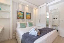 Apartment in Rio de Janeiro - Charm in Copacabana | STC1002