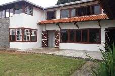 Casa rural en Cunha - Chácara com Wi-Fi, churrasqueira e lazer em Cunha