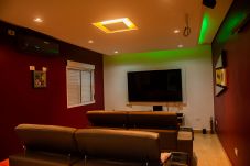 Casa en Bertioga - Casa c Piscina e Jacuzzi a 500m da Praia Guaratuba