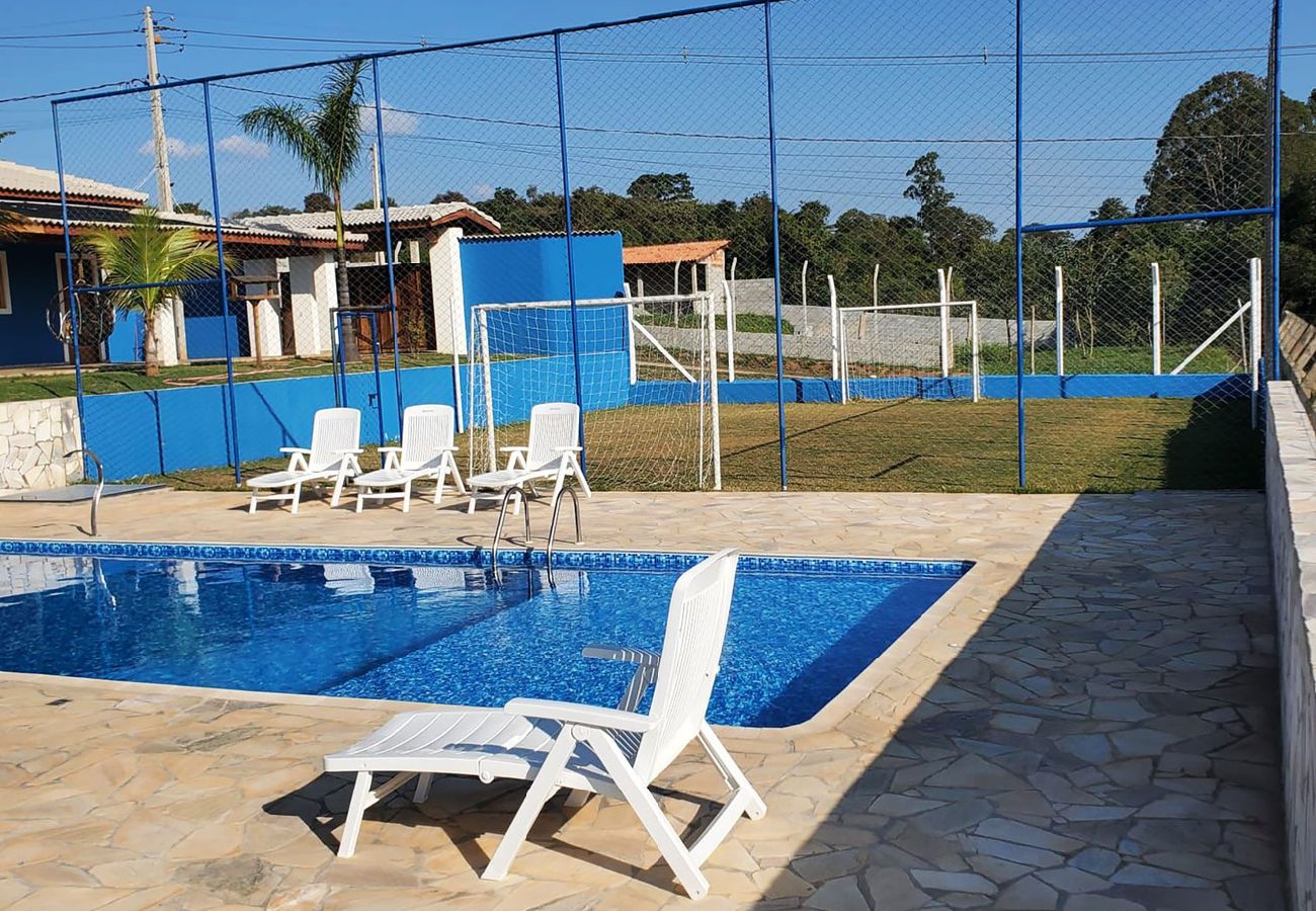 Casa en Mairinque - Casa de campo com Wi-Fi e Piscina em Mairinque/SP