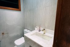 Chalet en Marechal Floriano - Incrível chalé no Hotel Fazenda China Park/ES