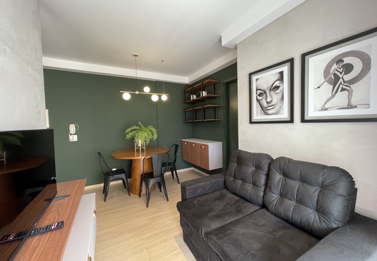 Apartamento en São Paulo -  HYPE055 - Apto 1 quarto Completo c/ Sacada